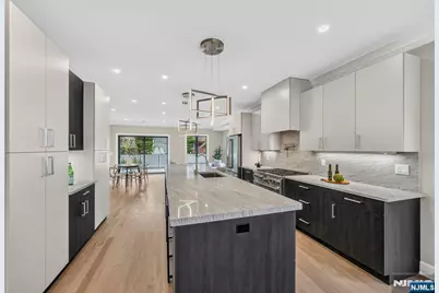 156 Morningside Lane, Palisades Park, NJ 07650 - Photo 13