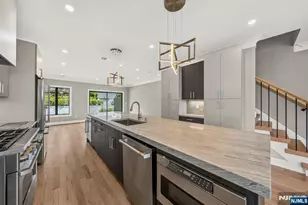 156 Morningside Ln, Palisades Park, NJ 07650 - Photo 37