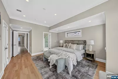 156 Morningside Lane, Palisades Park, NJ 07650 - Photo 25