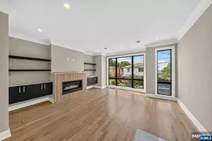 156 Morningside Ln A, Palisades Park, NJ 07650 - Photo 5