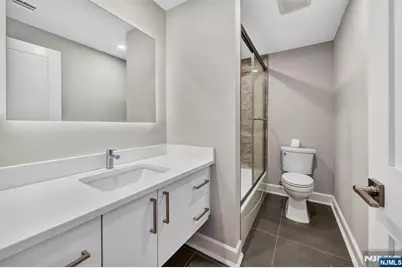 156 Morningside Lane B #B, Palisades Park, NJ 07650 - Photo 21