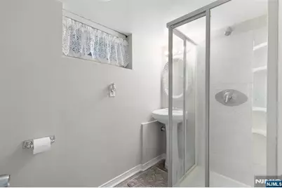 40 N Garwood Court, Garfield, NJ 07026 - Photo 31