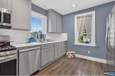 723 Jersey Avenue, Elizabeth, NJ 07202 - Photo 11