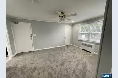 74 Hastings Avenue B #B, Rutherford, NJ 07070 - Photo 3