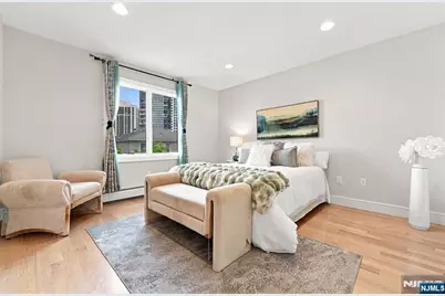 227 Lafayette Avenue B #B, Cliffside Park, NJ 07010 - Photo 17