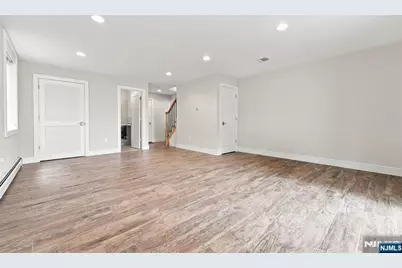 227 Lafayette Avenue B #B, Cliffside Park, NJ 07010 - Photo 29