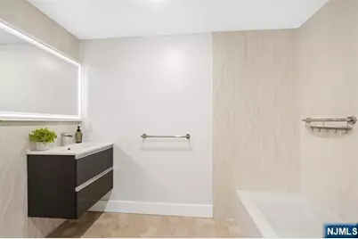 545 Palisade Avenue 2 #2, Jersey City, NJ 07307 - Photo 15