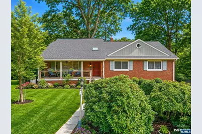 64 Grandview Drive, Haledon, NJ 07508 - Photo 1