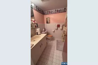 560 Cross Street 217 #217, Harrison, NJ 07029 - Photo 9