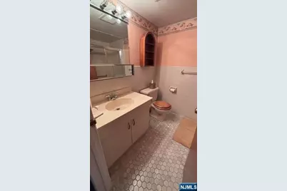 560 Cross Street 217 #217, Harrison, NJ 07029 - Photo 13