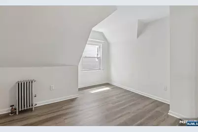 19 Nassau Place, East Orange, NJ 07018 - Photo 23