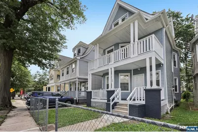 19 Nassau Place, East Orange, NJ 07018 - Photo 3