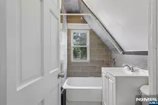 19 Nassau Pl, East Orange, NJ 07018 - Photo 29
