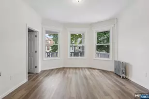 19 Nassau Pl, East Orange, NJ 07018 - Photo 7