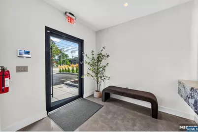 480 Sylvan Avenue, Englewood Cliffs, NJ 07632 - Photo 5