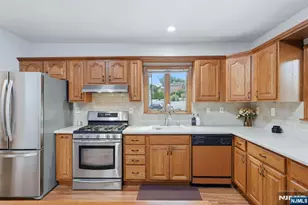 25 6th St, Englewood Cliffs, NJ 07632 - Photo 21