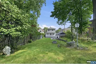 25 6th Street, Englewood Cliffs, NJ 07632 - Photo 37