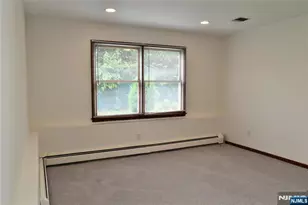 28 Elmhurst Street 1, Elmwood Park, NJ 07407 - Photo 5
