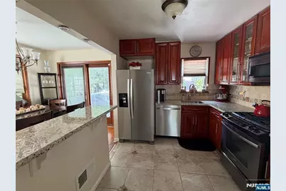 26 Hunter Avenue, Maywood, NJ 07607 - Photo 11