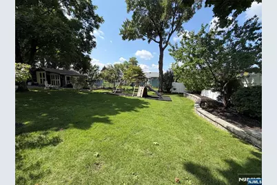 26 Hunter Avenue, Maywood, NJ 07607 - Photo 27