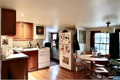 506 Smith Place, Ridgewood, NJ 07450 - Photo 3