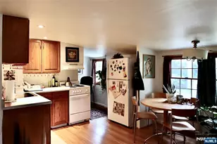 506 Smith Pl, Ridgewood, NJ 07450 - Photo 3