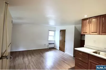 506 Smith Place, Ridgewood, NJ 07450 - Photo 3