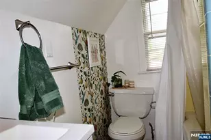 506 Smith Pl, Ridgewood, NJ 07450 - Photo 9