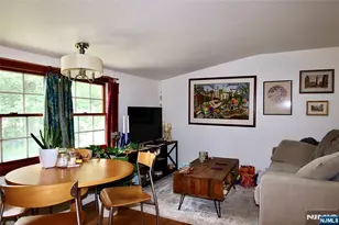 506 Smith Pl, Ridgewood, NJ 07450 - Photo 5