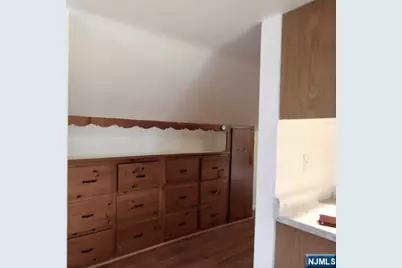506 Smith Place, Ridgewood, NJ 07450 - Photo 5