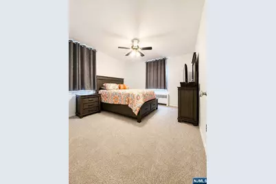 13 Wedgewood Drive 87 #87, Verona, NJ 07044 - Photo 5