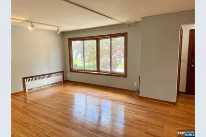2465 Camner Street, Fort Lee, NJ 07024 - Photo 5