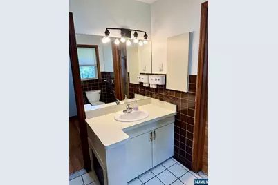 2465 Camner Street, Fort Lee, NJ 07024 - Photo 21