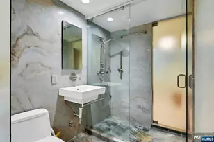 3 Horizon Road 1030 / 1033, Fort Lee, NJ 07024 - Photo 11