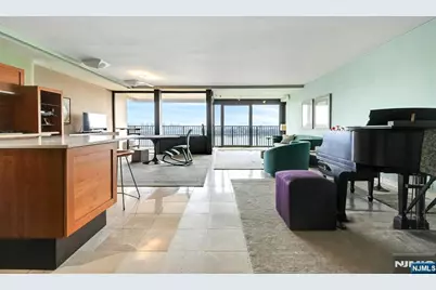 3 Horizon Road 1030 / 1033 #1030 / 1033, Fort Lee, NJ 07024 - Photo 3
