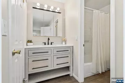 50 Lindsley Road 4 #4, Cedar Grove, NJ 07009 - Photo 15