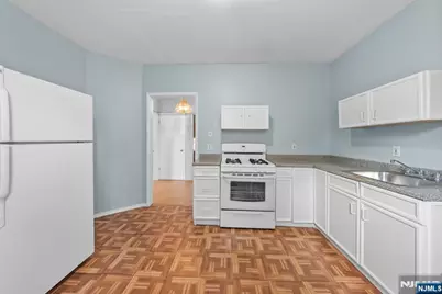 73 Berkeley Avenue, Bloomfield, NJ 07003 - Photo 25