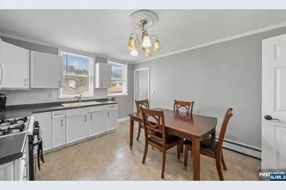 73 Berkeley Avenue, Bloomfield, NJ 07003 - Photo 17