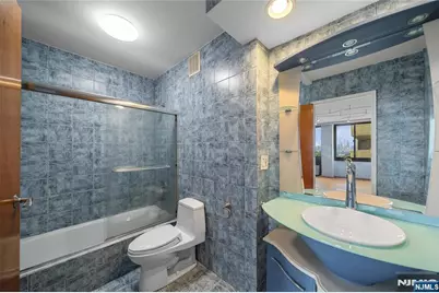 200 Winston Drive 718 #718, Cliffside Park, NJ 07010 - Photo 25