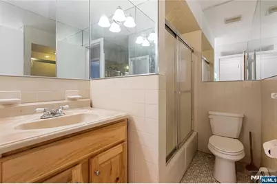 10 Wendy Terrace, Garfield, NJ 07026 - Photo 25