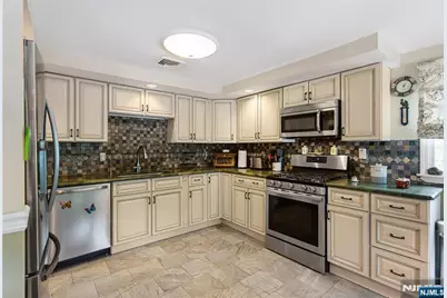 10 Wendy Terrace, Garfield, NJ 07026 - Photo 3