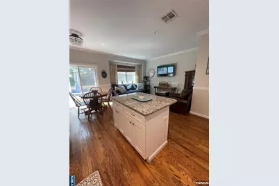 83-91 Oakland Avenue 87 #87, Oakland, NJ 07436 - Photo 5