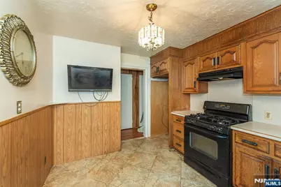 385-387 41st Street, Paterson, NJ 07504 - Photo 9