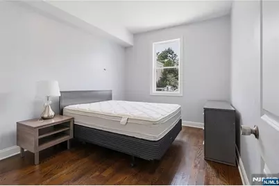 25 Grunwald Street, Clifton, NJ 07013 - Photo 13