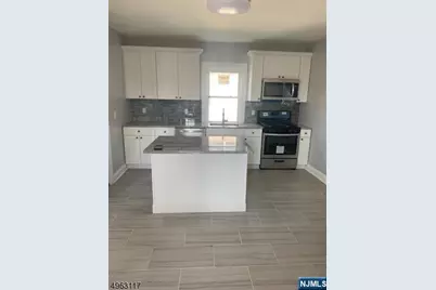 25 Grunwald Street, Clifton, NJ 07013 - Photo 21