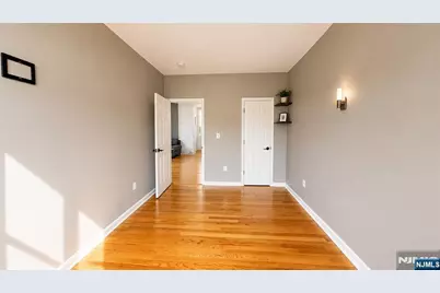 305 Cator Avenue 101 #101, Jersey City, NJ 07305 - Photo 11