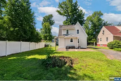 315 Shepard Avenue, Englewood, NJ 07631 - Photo 23
