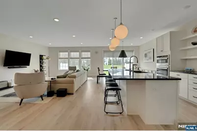 5 Davies Drive, Old Tappan, NJ 07675 - Photo 11