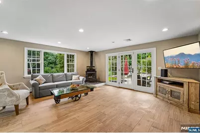 58 Powell Road, Allendale, NJ 07401 - Photo 9