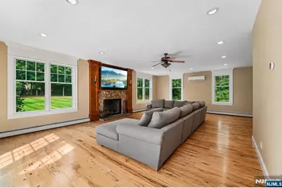 58 Powell Road, Allendale, NJ 07401 - Photo 13
